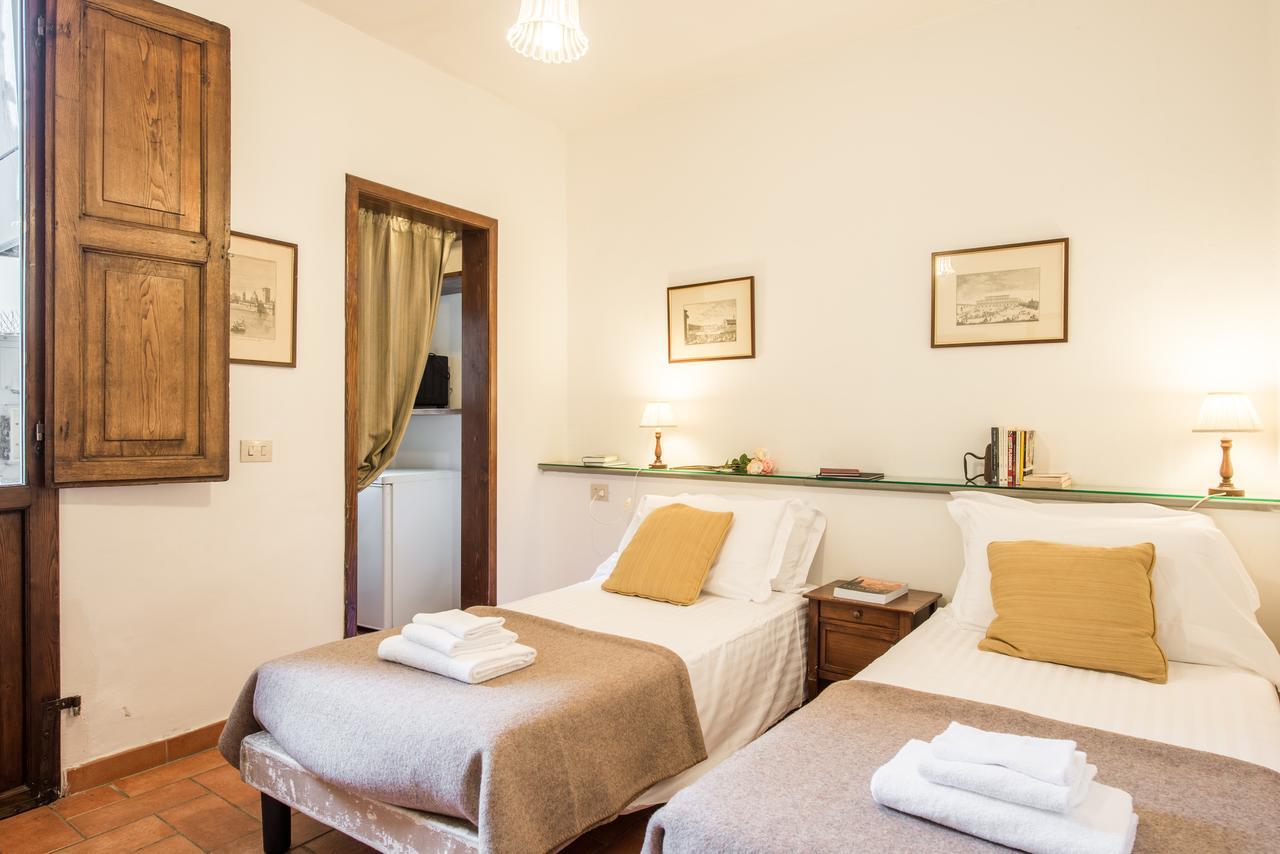 Antefissa Florence Luaran gambar